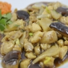 Pollo con bambú y setas chinas