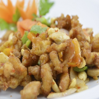 Pollo Gon-Bao (cacahuetes, picante)