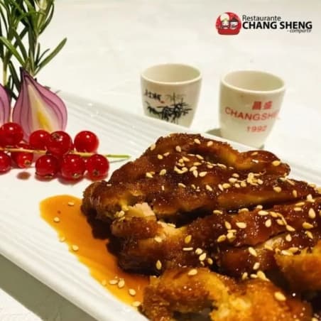 "Arròs amb pollastre amb salsa teriyaki"